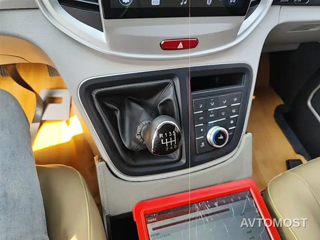 JAC Refine M4 2022 2.0CTI Diesel Manual Vigorous — фото 12