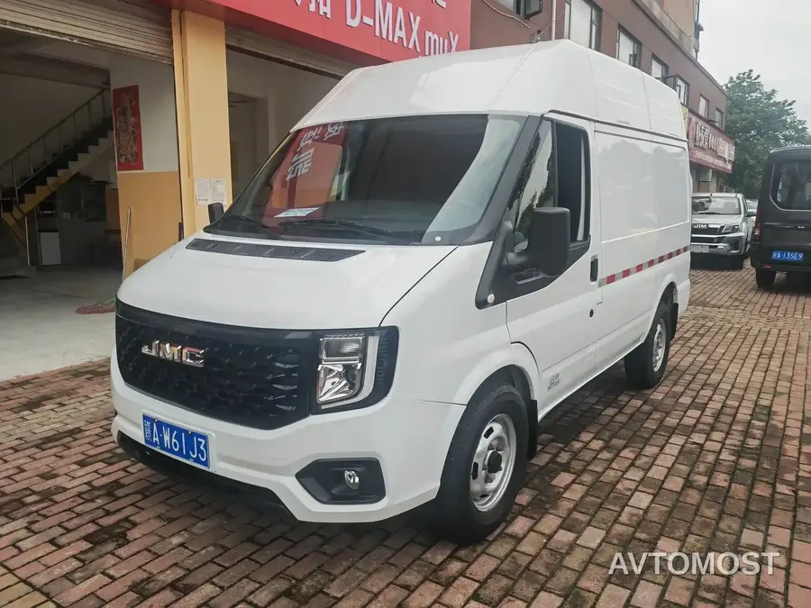 Jiangling JMC Fushun 2025 Model 2.0T 8AT Diesel Short Wheelbase Medium-High Roof Commercial Van 2/3 Seats