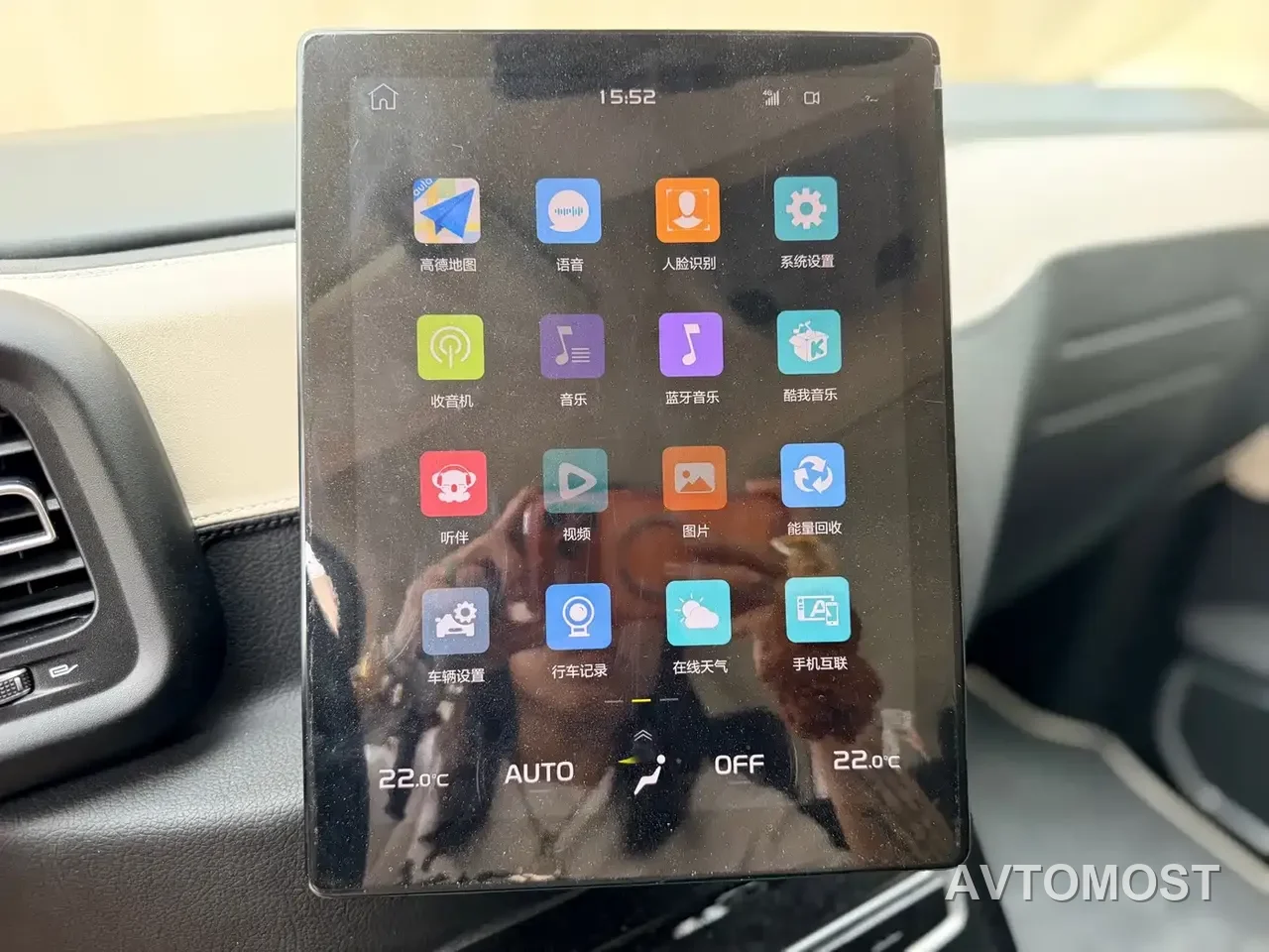 LEVC TX 2022 TX5 Extended Range Space Comfort Edition — фото 27