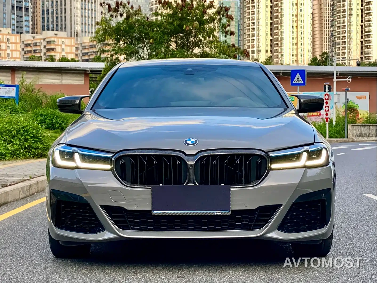 BMW 5 Series (Import) 2022 540i Style Edition M Sport Package — фото 2