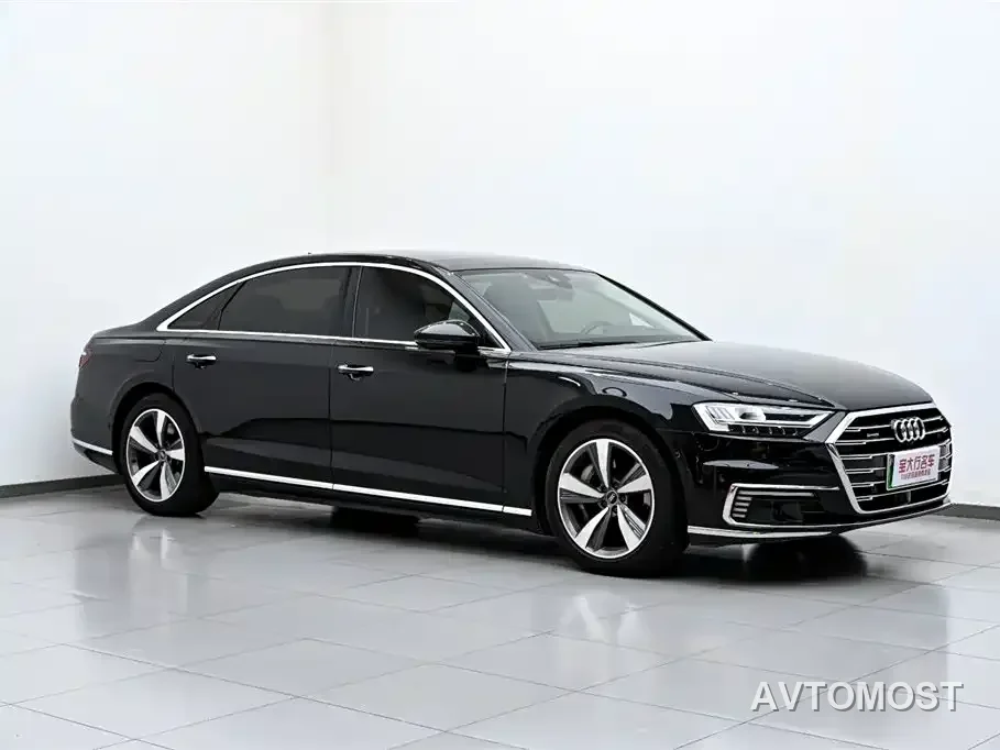 Audi A8 New Energy 2022 A8L 60 TFSIe quattro Collector's Edition — фото 4
