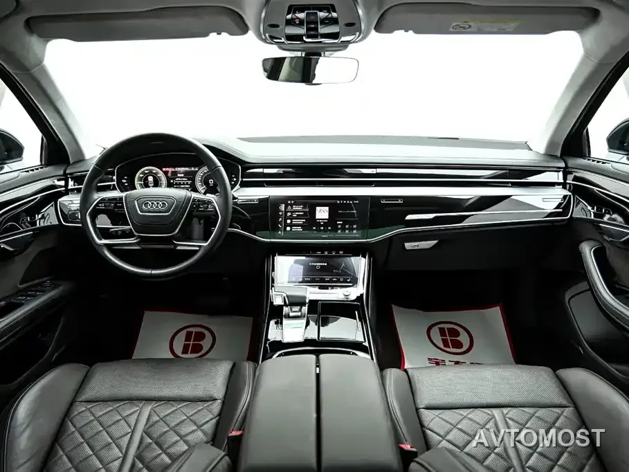 Audi A8 New Energy 2022 A8L 60 TFSIe quattro Collector's Edition — фото 14