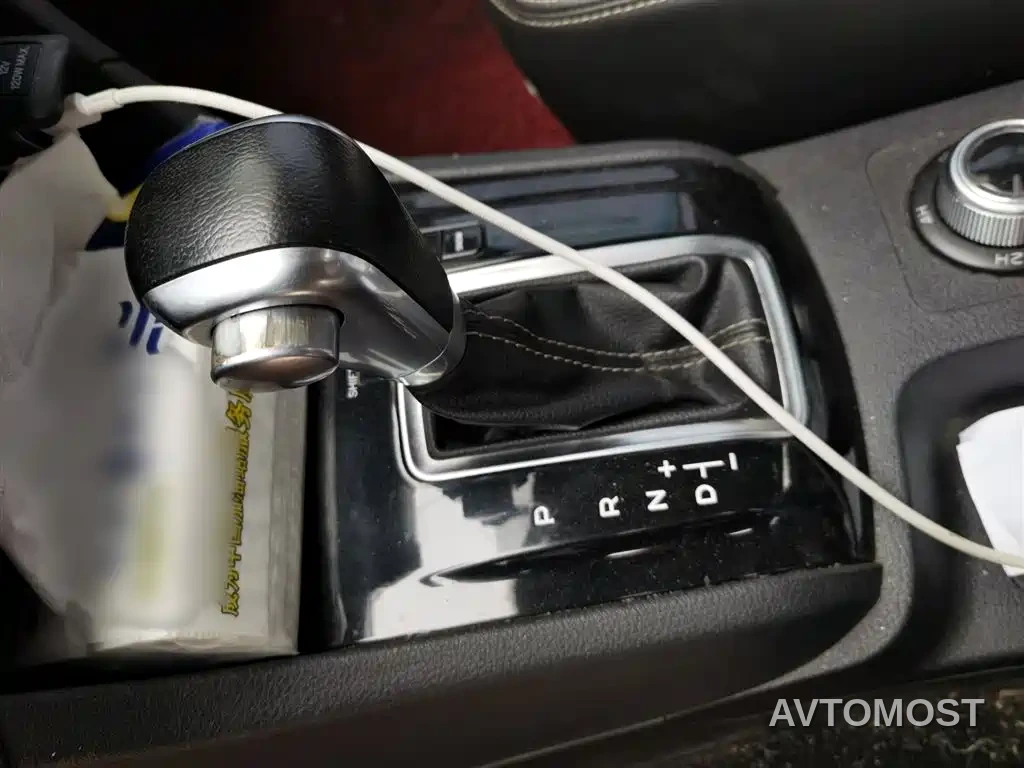 Isuzu Lingtuo 2020 2.5T 4WD Automatic Flagship Edition China VI JE4D25Q6A — фото 7