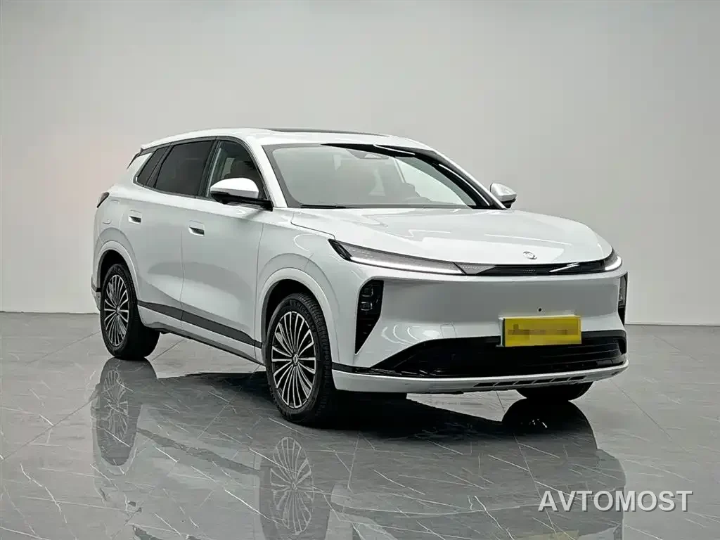 Dongfeng Aeolus L8 2025 Plug-in Hybrid — фото 8