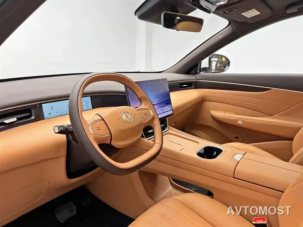 Dongfeng Aeolus L8 2025 Plug-in Hybrid — фото 13