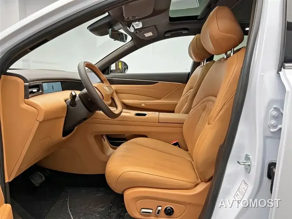 Dongfeng Aeolus L8 2025 Plug-in Hybrid — фото 14