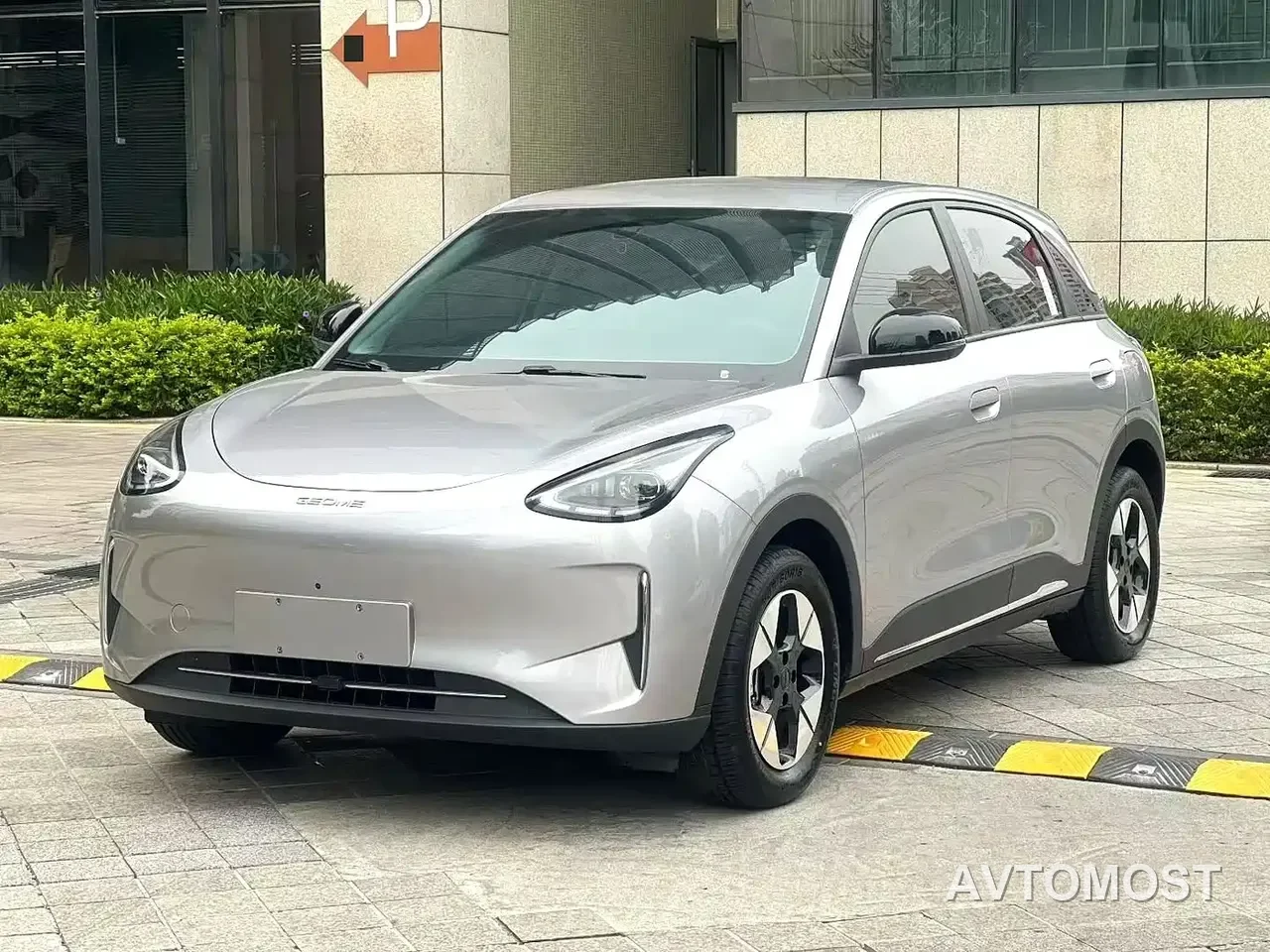 Geely Galaxy Starry Wish 2025 310km Youth Edition — фото 5