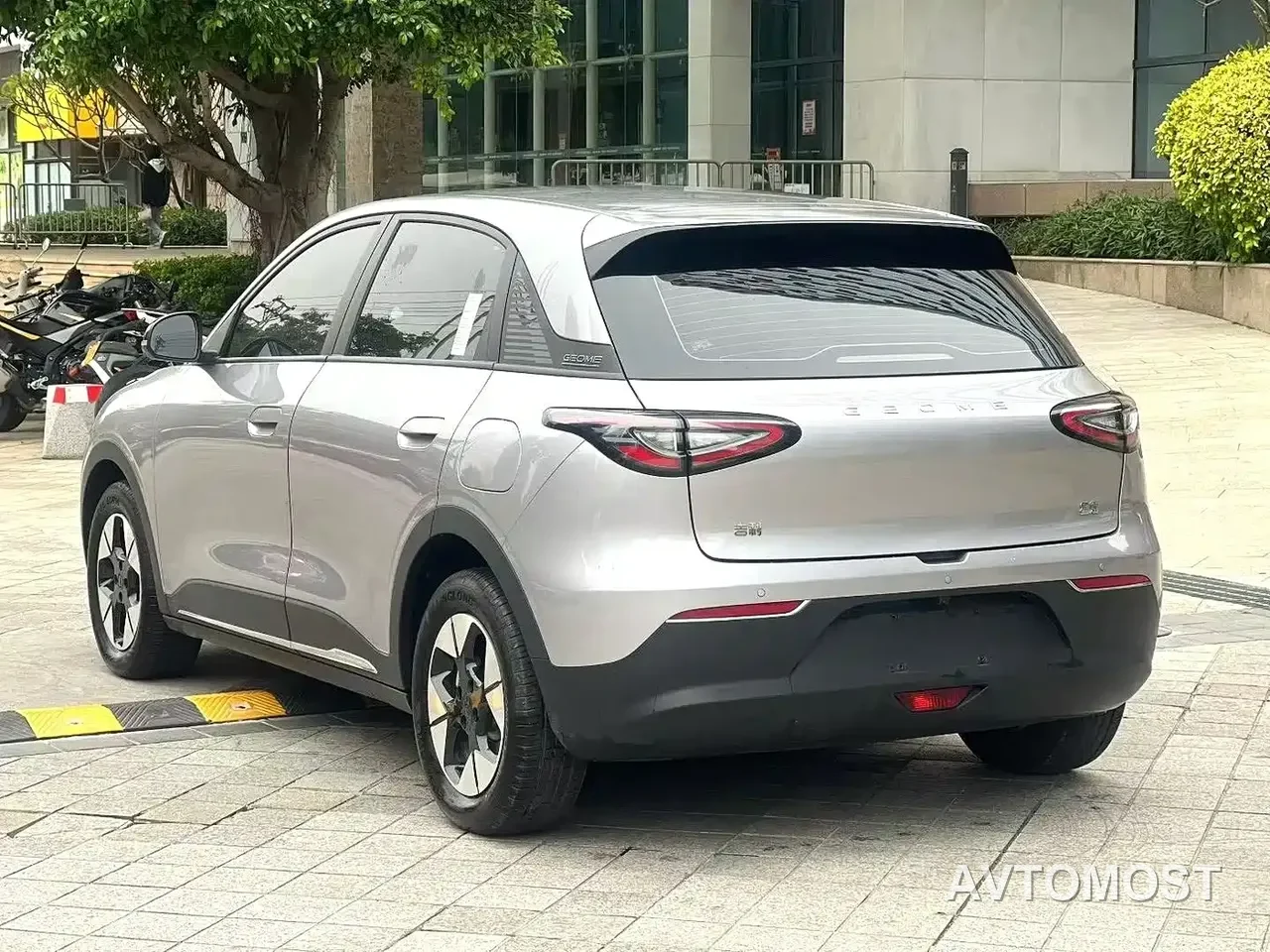 Geely Galaxy Starry Wish 2025 310km Youth Edition — фото 3