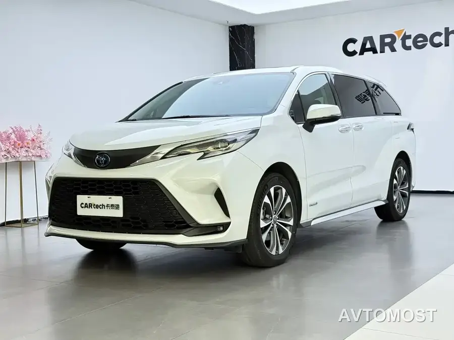 Toyota Granvia 2023 2.5L Hybrid Comfort Edition