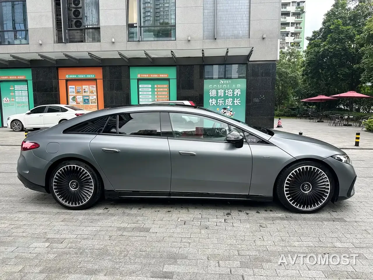 Mercedes-Benz EQS AMG 2023 AMG EQS 53 4MATIC+ — фото 9
