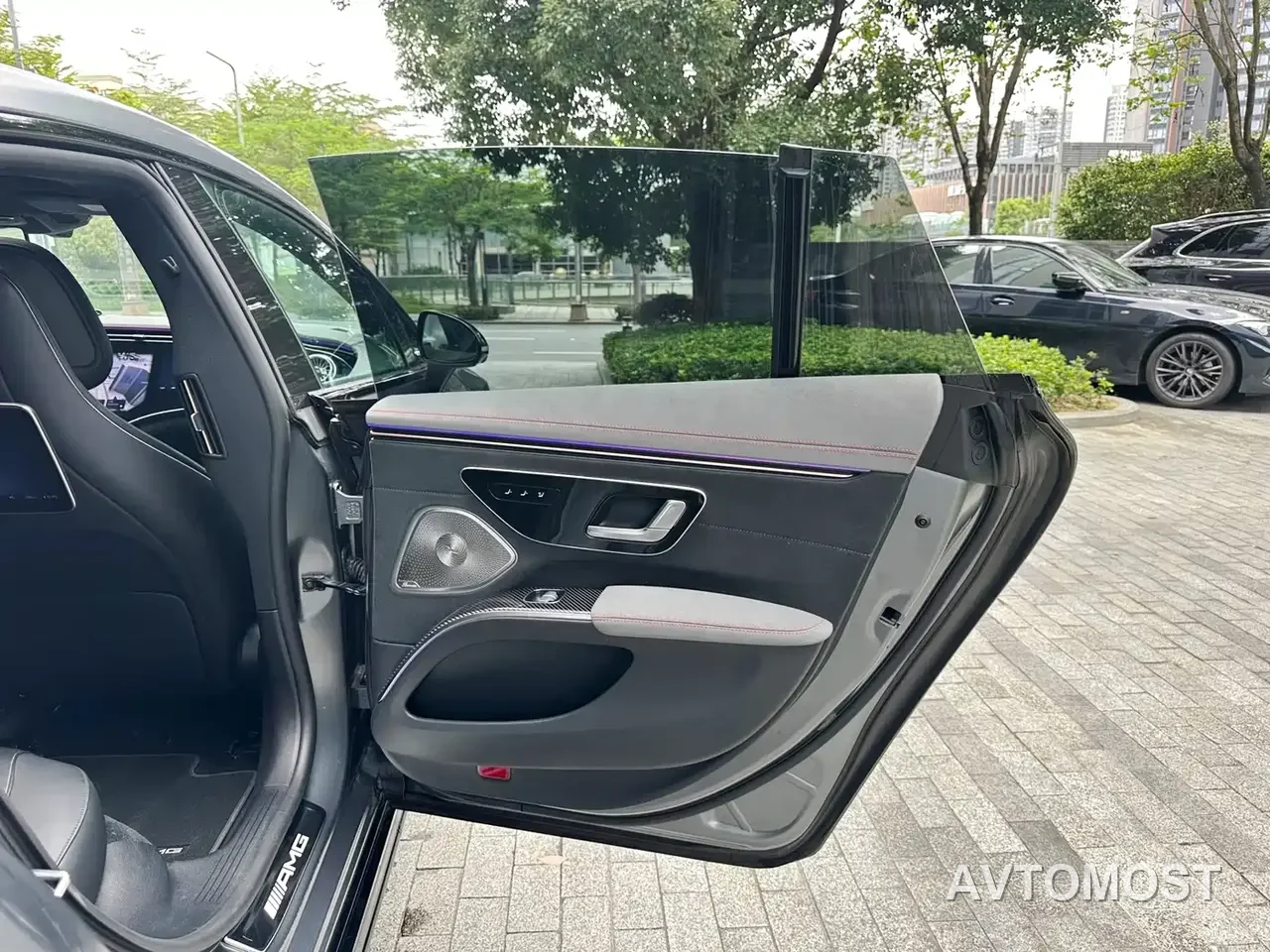 Mercedes-Benz EQS AMG 2023 AMG EQS 53 4MATIC+ — фото 13