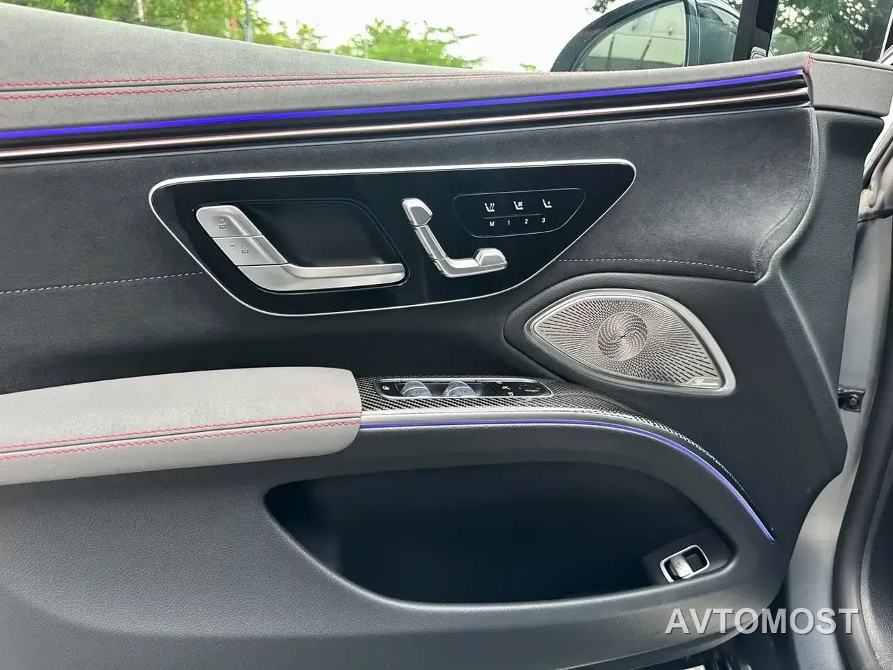 Mercedes-Benz EQS AMG 2023 AMG EQS 53 4MATIC+ — фото 12