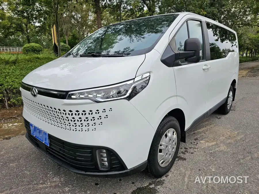 SAIC Maxus Xintu V70 2023 Model 2.0T Elite Edition Automatic Short Wheelbase Low Roof 5/6-Seater