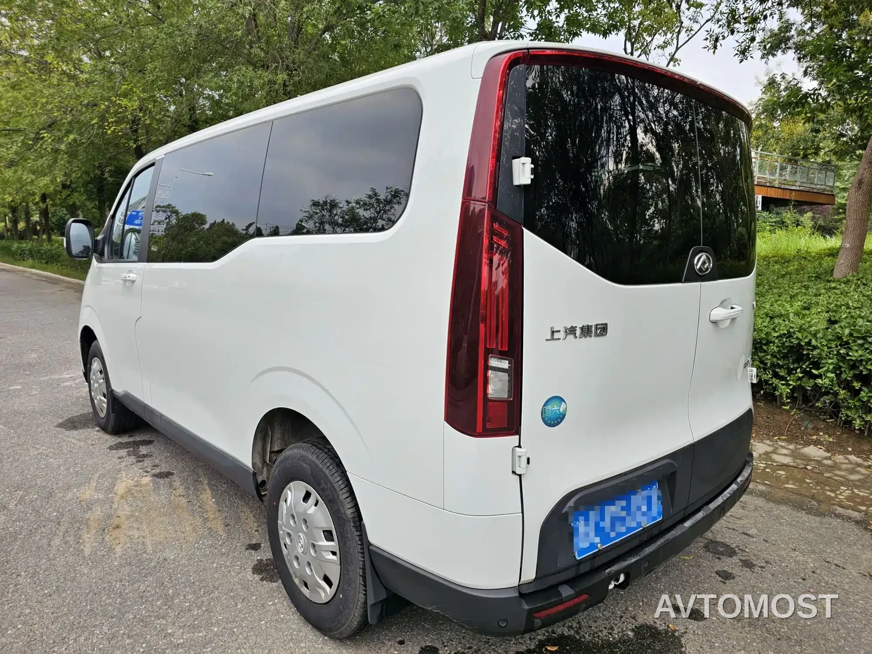 SAIC Maxus Xintu V70 2023 Model 2.0T Elite Edition Automatic Short Wheelbase Low Roof 5/6-Seater — фото 5
