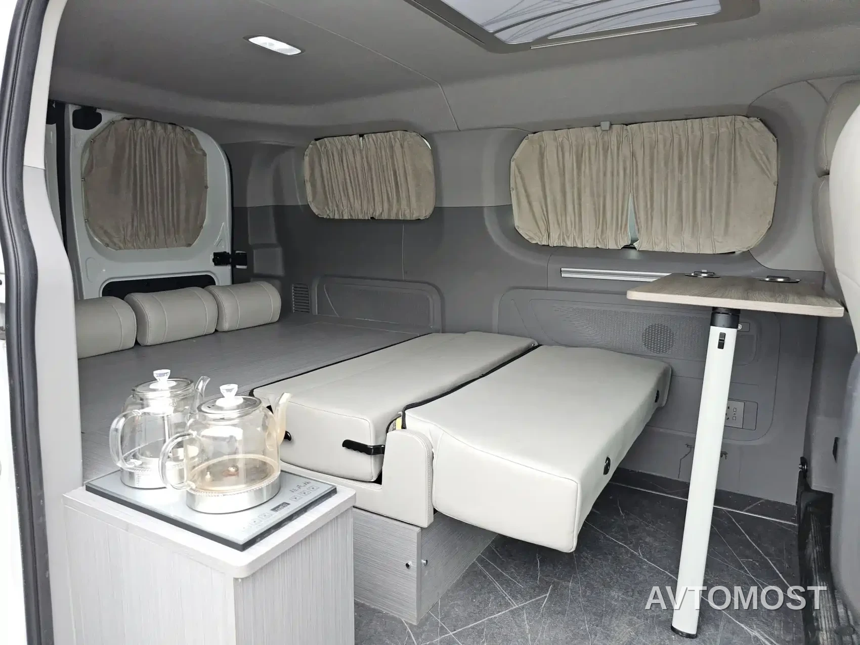 SAIC Maxus Xintu V70 2023 Model 2.0T Elite Edition Automatic Short Wheelbase Low Roof 5/6-Seater — фото 9