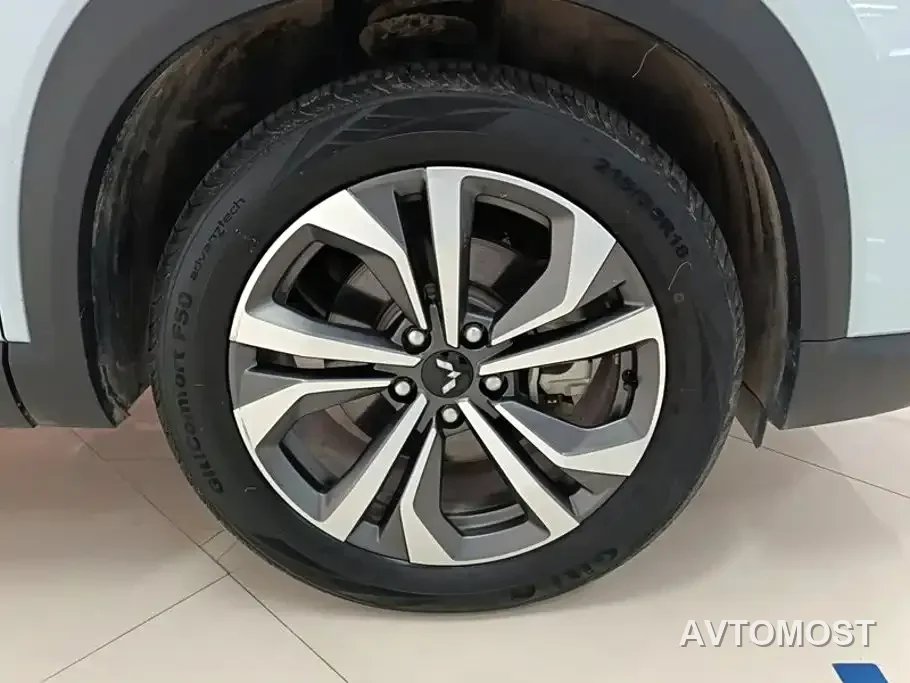 Wuling Xingchen 2022 2.0L DHT Electric Speed Edition — фото 6