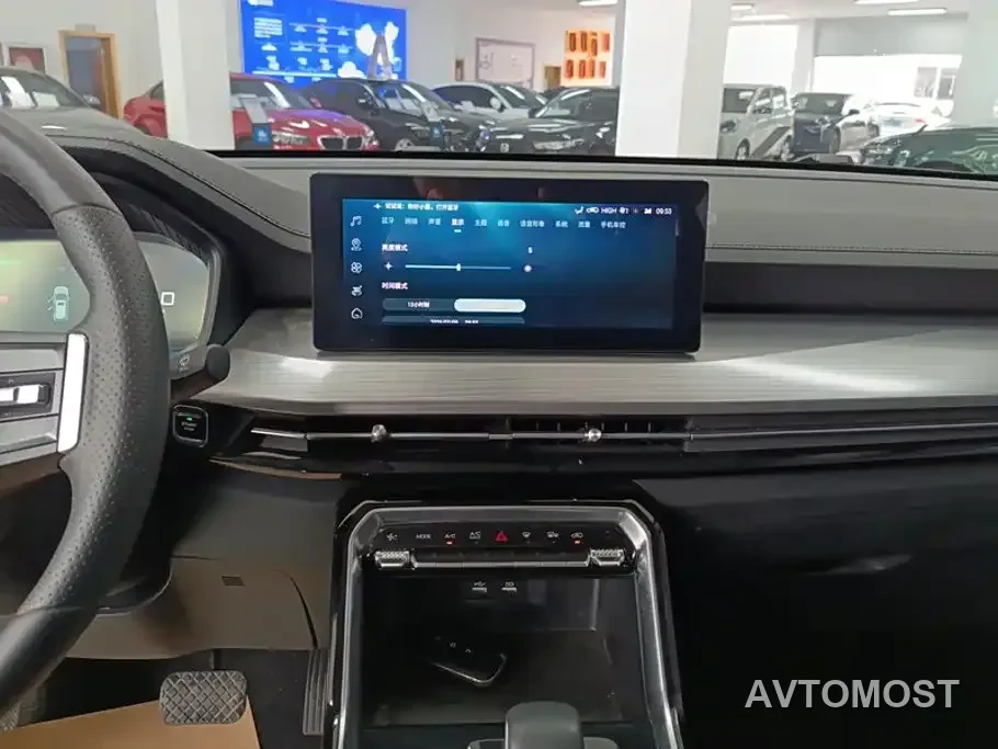 Wuling Xingchen 2022 2.0L DHT Electric Speed Edition — фото 8