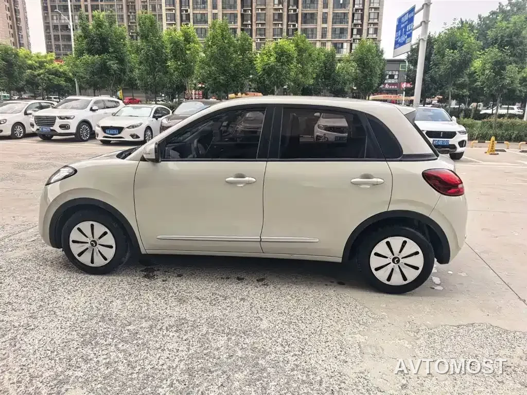 Wuling Bingo 2023 Model 203km Lite Enjoyment Edition — фото 9