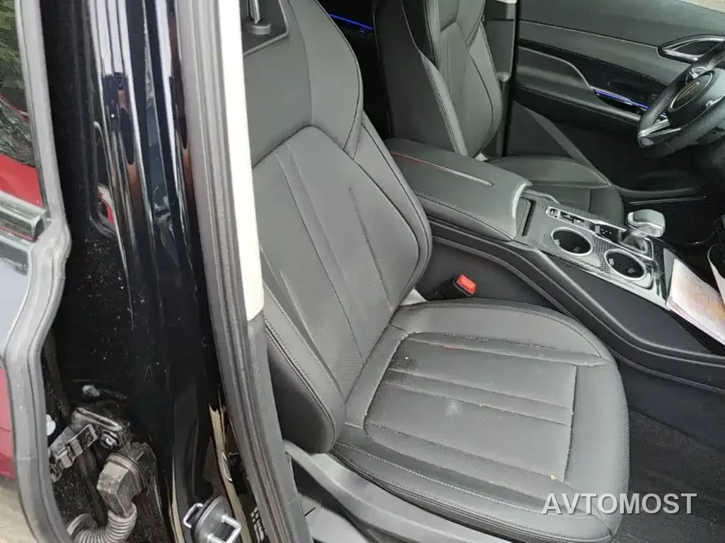 Hongqi HS3 PHEV 2024 PHEV 115km Power Edition — фото 17