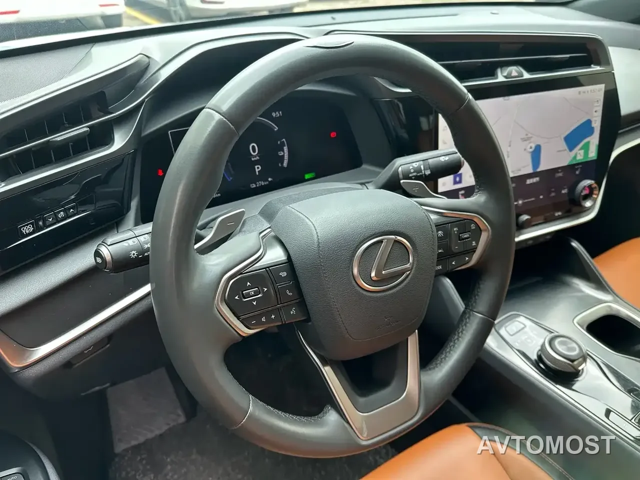 Lexus RZ 2023 450e 4WD Expedition Edition — фото 5
