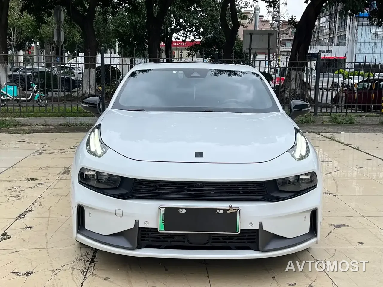 Lynk & Co 03 New Energy 2021 1.5T PHEV Pro — фото 2