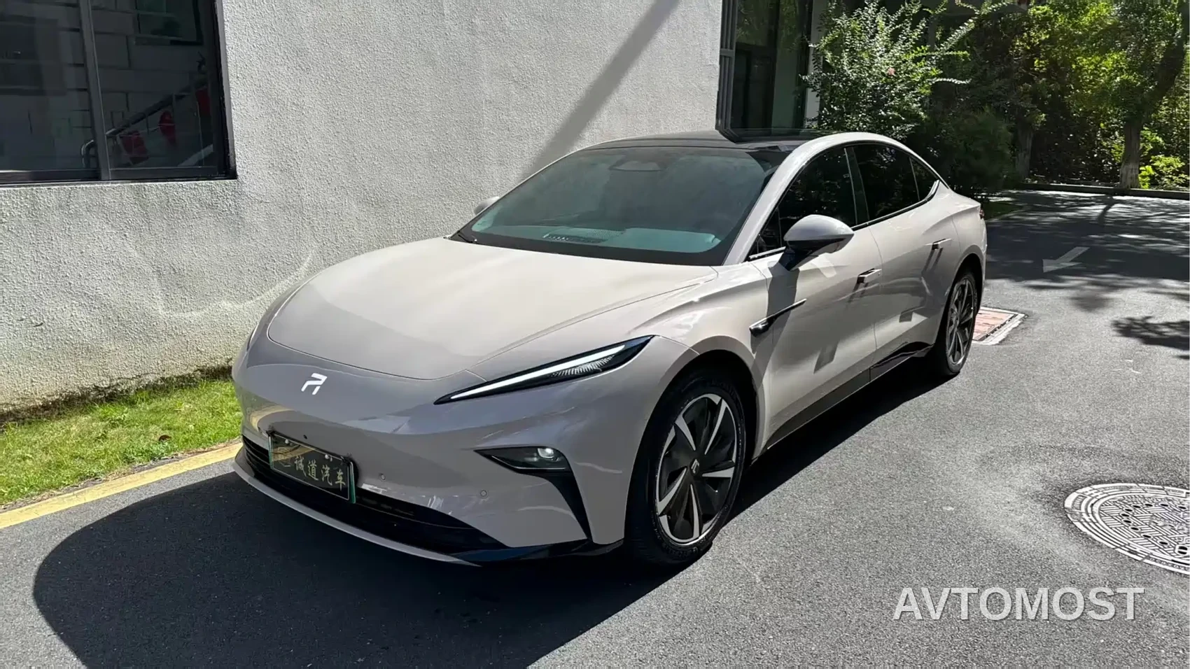 Roewe Rising Auto F7 2023 Long Range Pro — фото 1