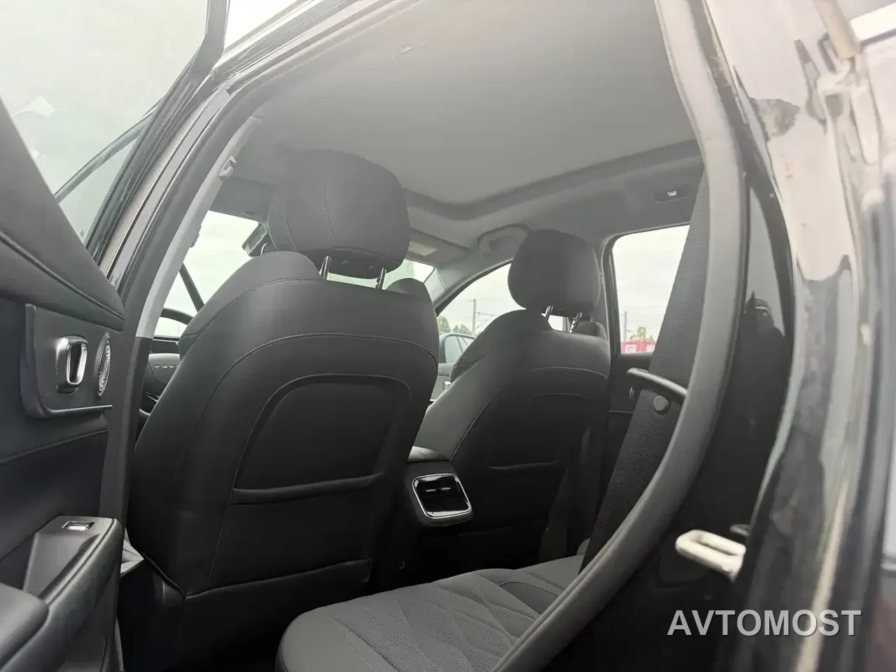 Chery Fengyun T8 2025 Model 1.5T 130km Comfort 7-Seater — фото 8