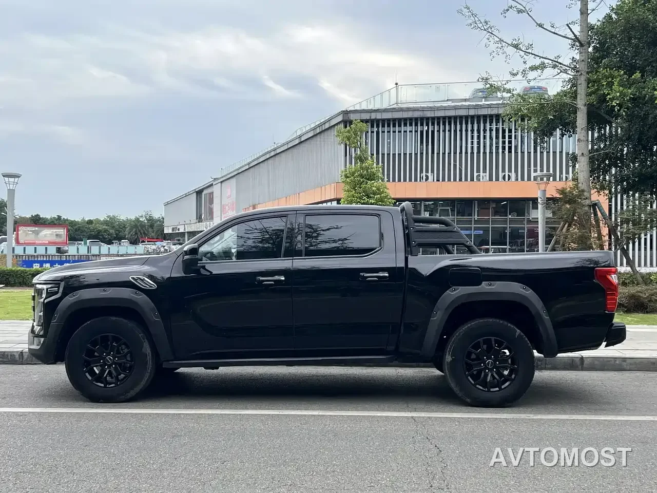 Foton Mars 2025 Mars 7 2.0T Diesel Automatic 4WD Long Box Explorer Edition — фото 8