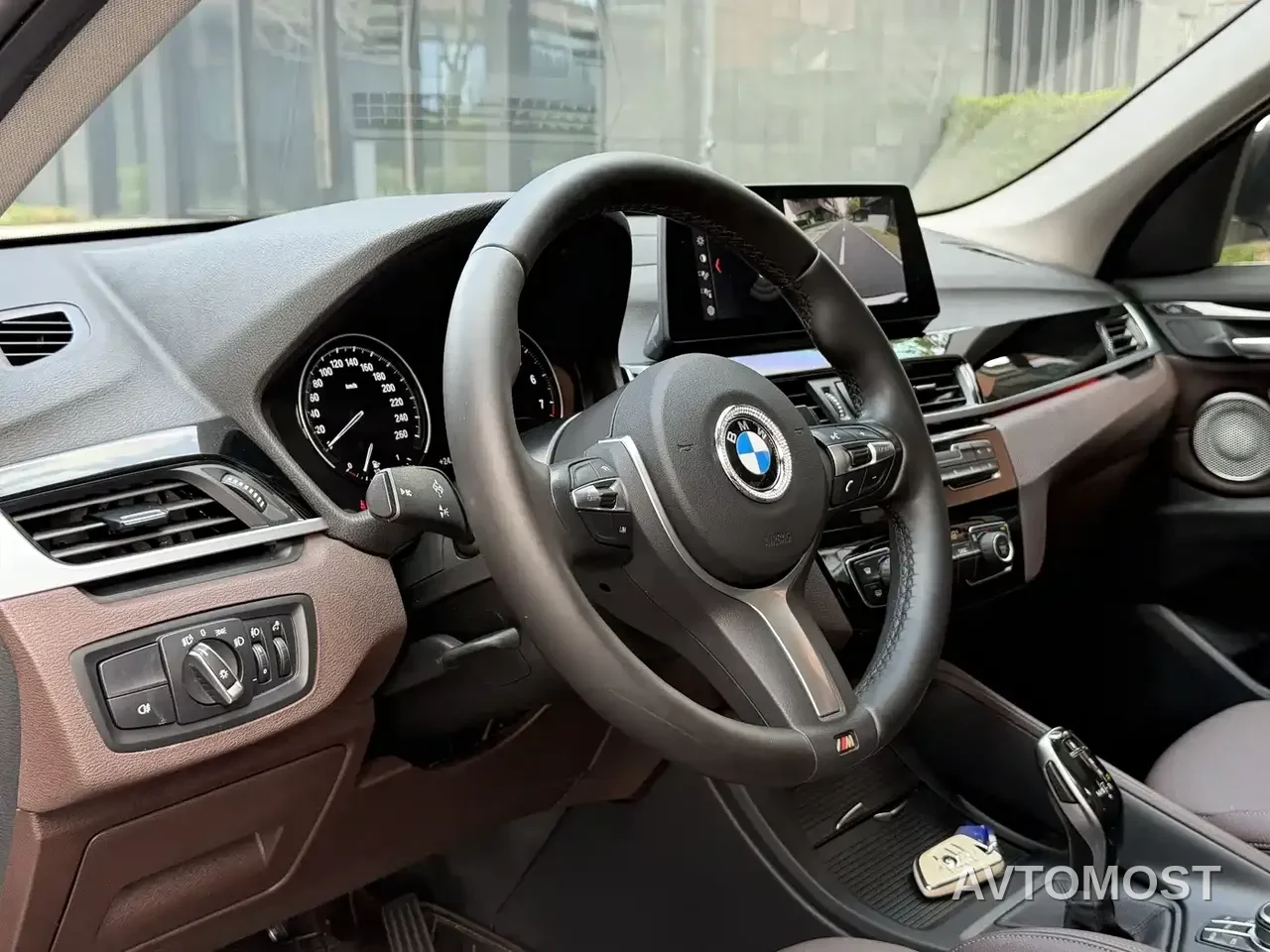 BMW X1 2022 sDrive25Li Leading — фото 14