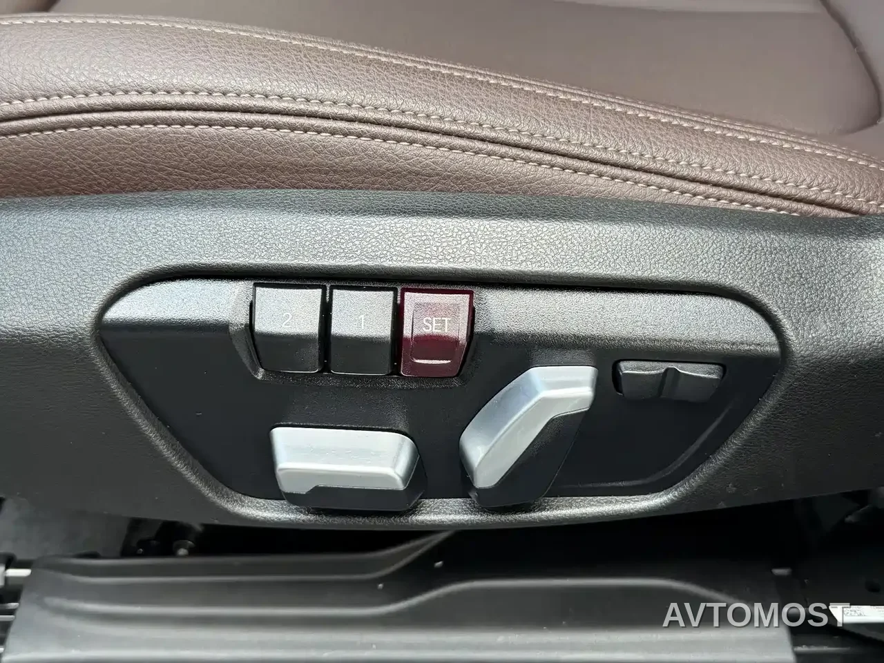 BMW X1 2022 sDrive25Li Leading — фото 18