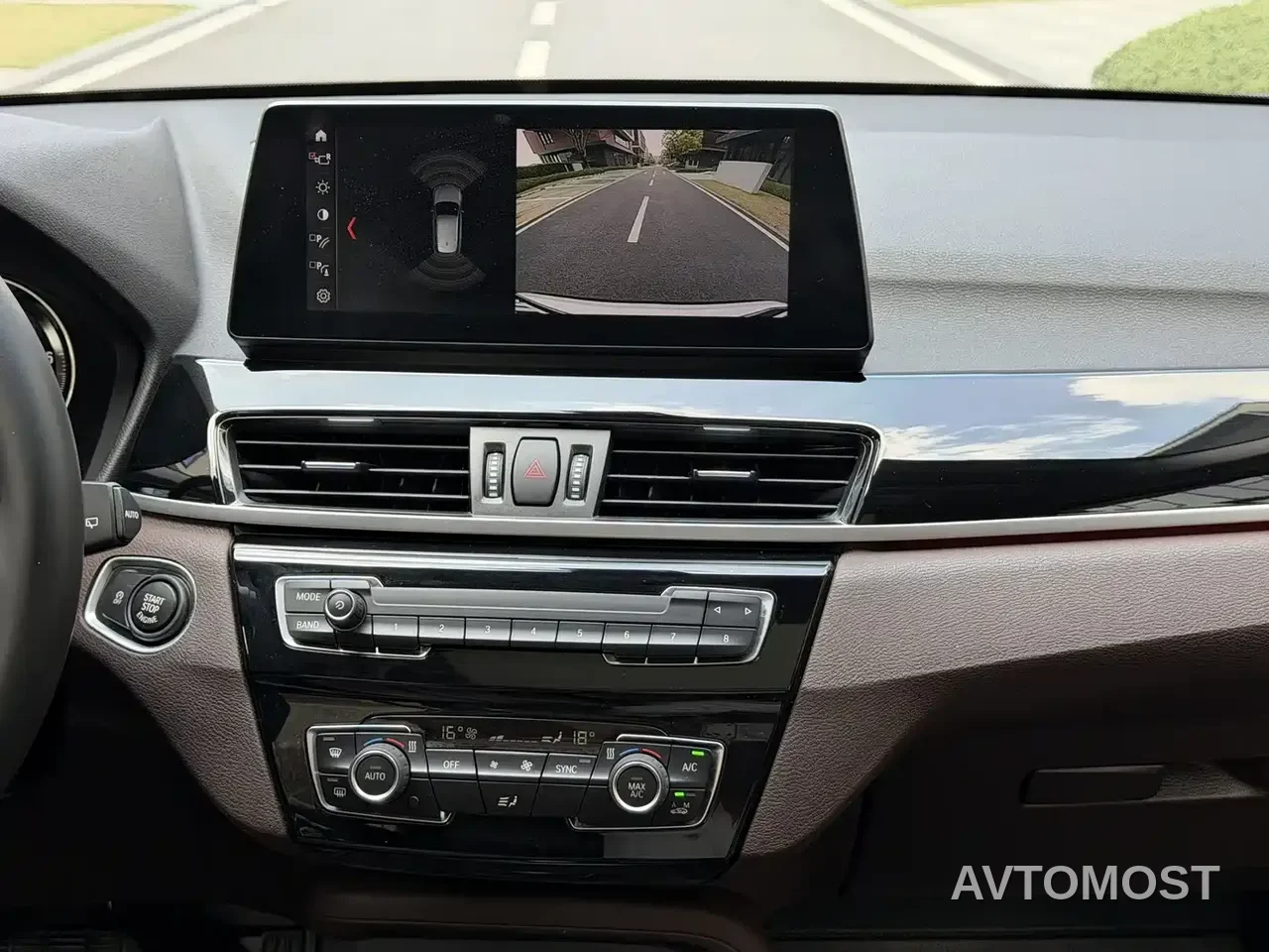 BMW X1 2022 sDrive25Li Leading — фото 22