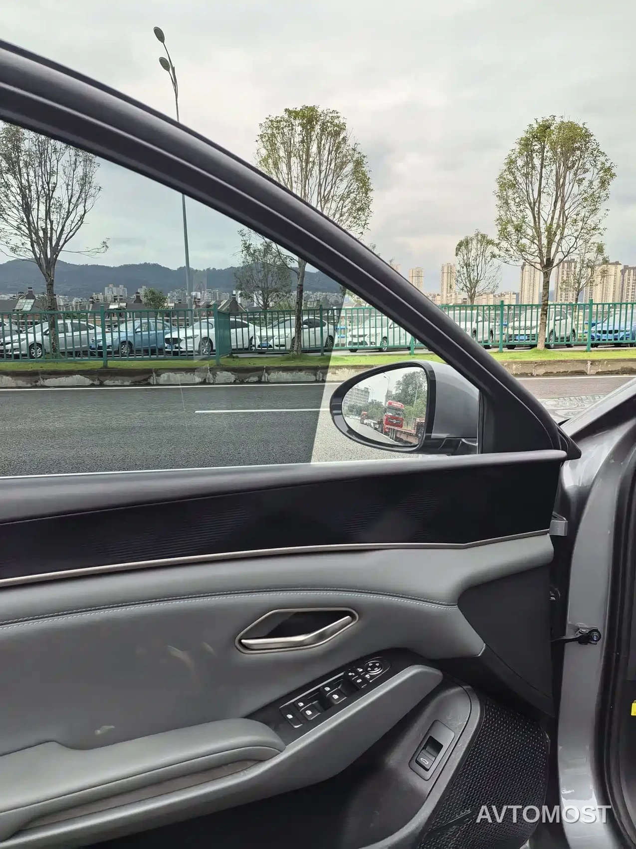 BYD Qin L 2024 DM-i 80KM Leading Edition — фото 7