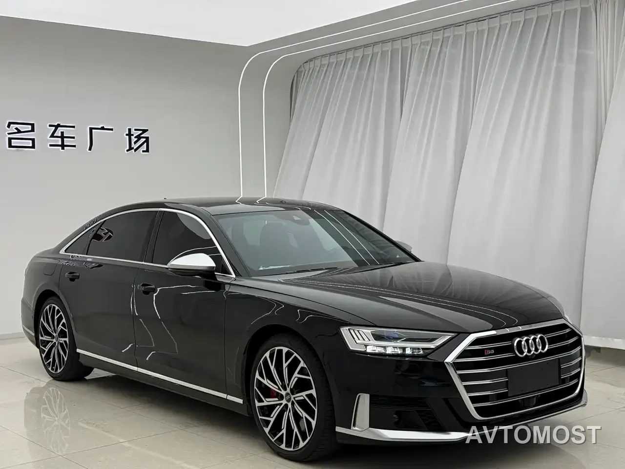 Audi S8 2021 S8L 4.0TFSI quattro — фото 8