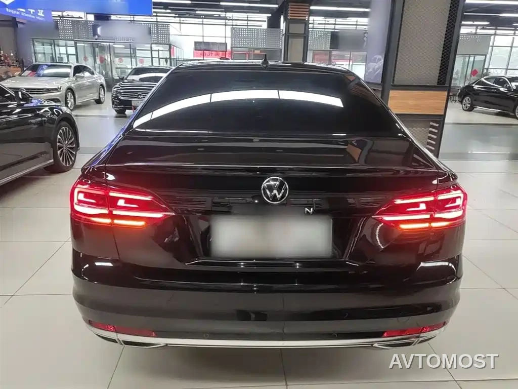 Volkswagen Phideon 2021 380TSI Premium Edition — фото 6