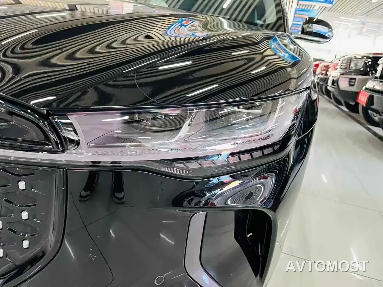 Lincoln Z 2024 2.0T 2WD Premium Hybrid Edition — фото 11