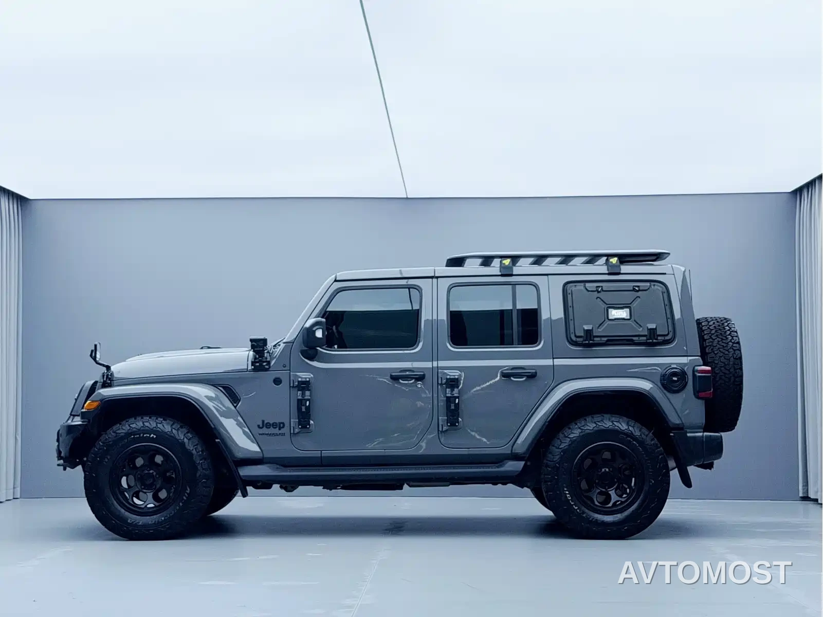 Jeep Wrangler 2022 2.0T Highland 4-Door — фото 9