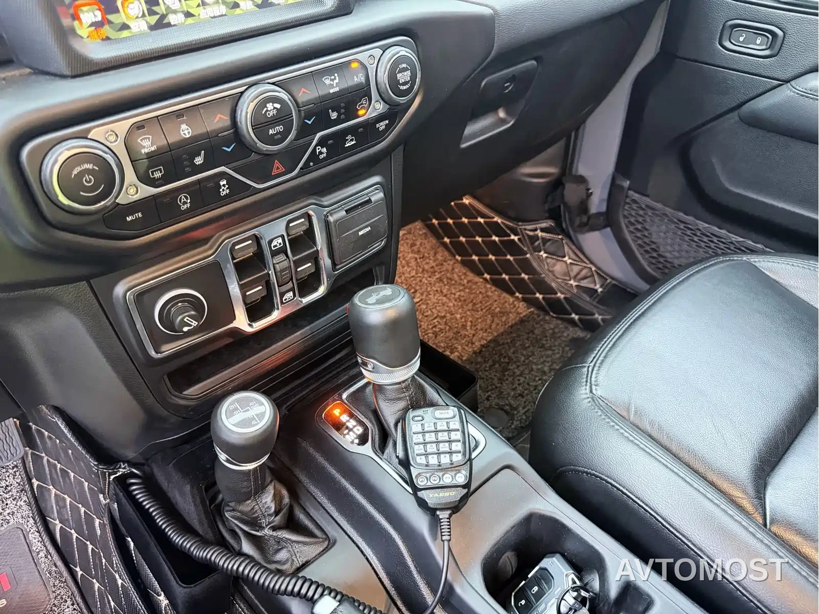 Jeep Wrangler 2022 2.0T Highland 4-Door — фото 20