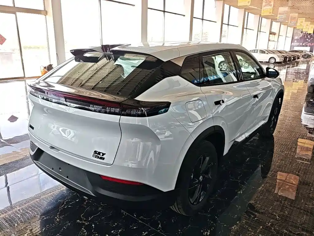 Dongfeng Aeolus SKY EV01 2025 Model 530km AIR Elite Edition — фото 5