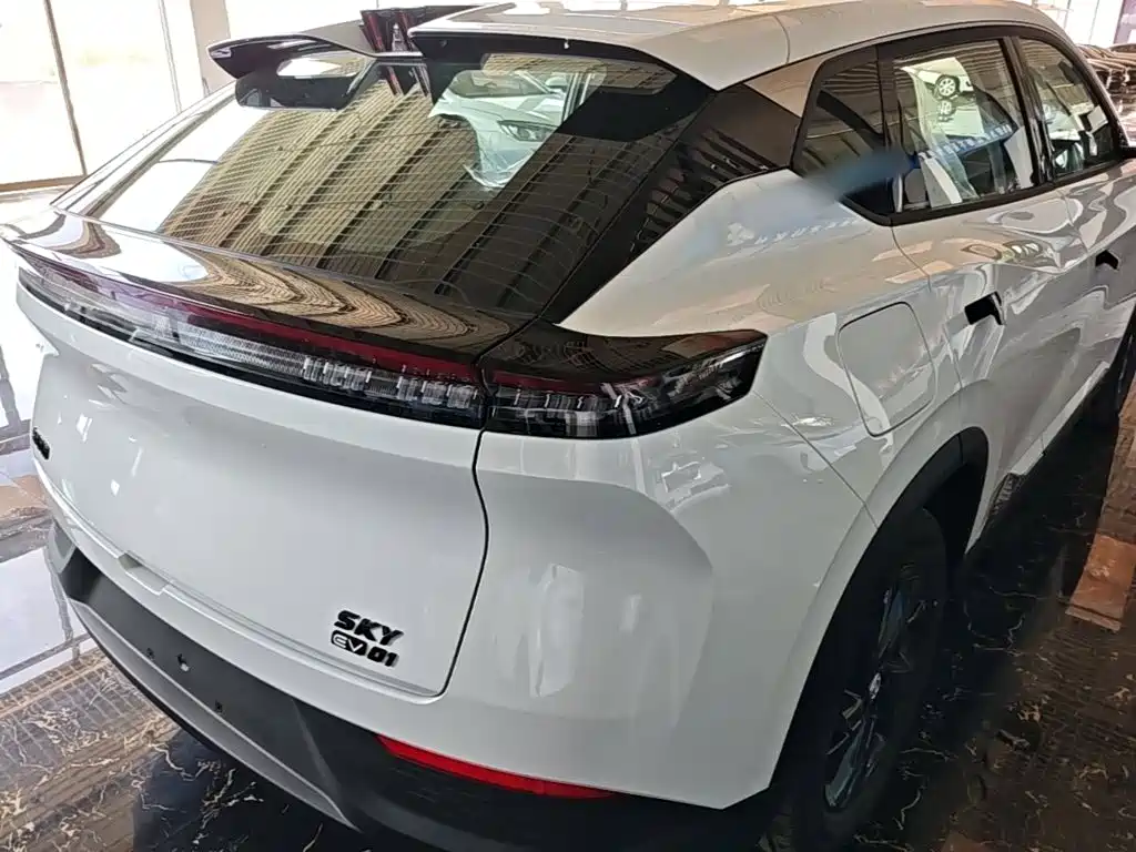 Dongfeng Aeolus SKY EV01 2025 Model 530km AIR Elite Edition — фото 24