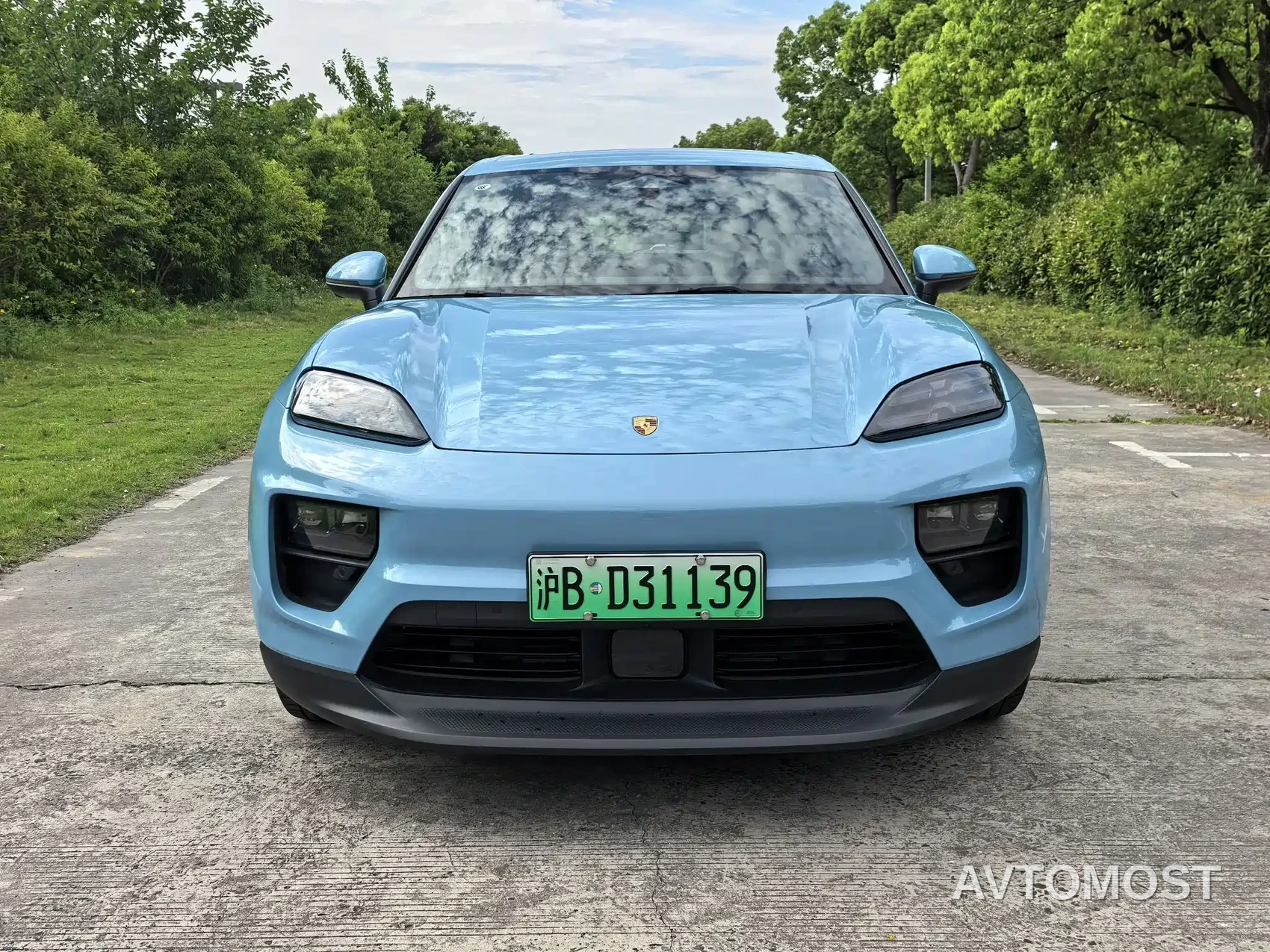Porsche Macan EV 2024 Macan Long Range — фото 2