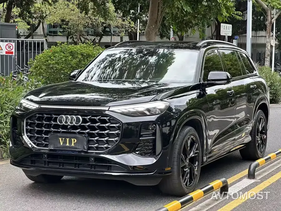 Audi Q6 2024 45 TFSI quattro Black Warrior Edition 6-seater