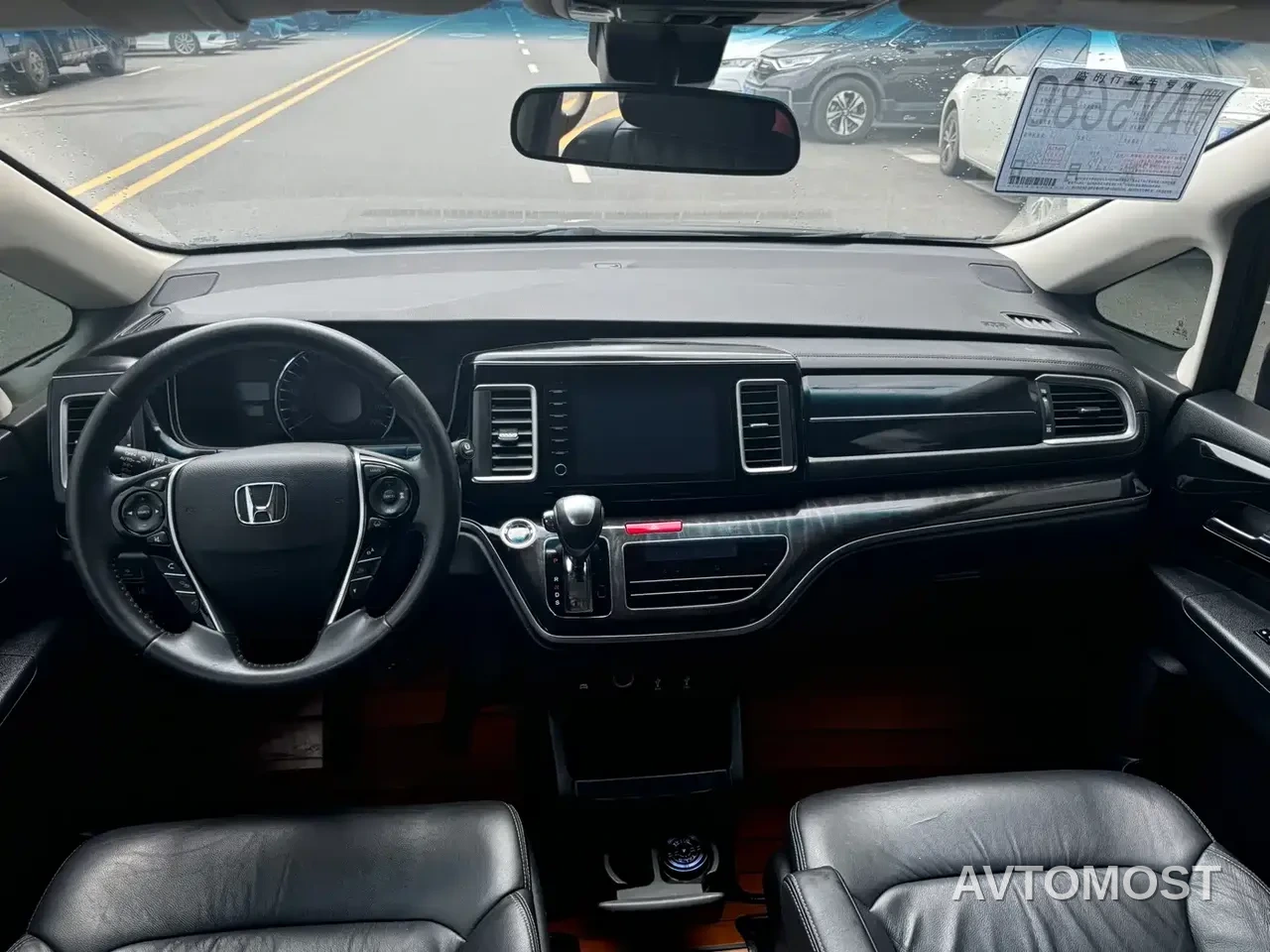 Honda Elysion 2019 2.0L Hybrid Luxury Edition — фото 6