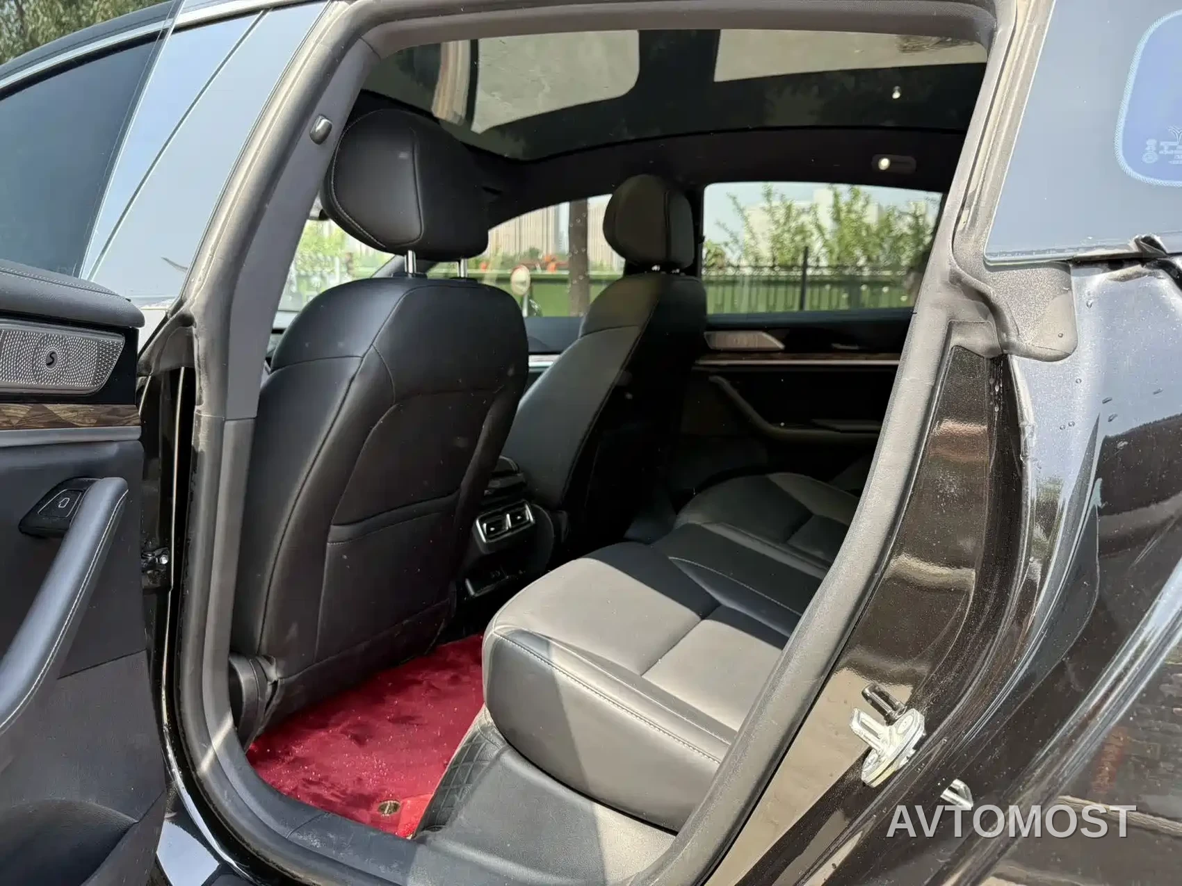 Nezha S 2024 Model Range Extender 1060 Lite — фото 10