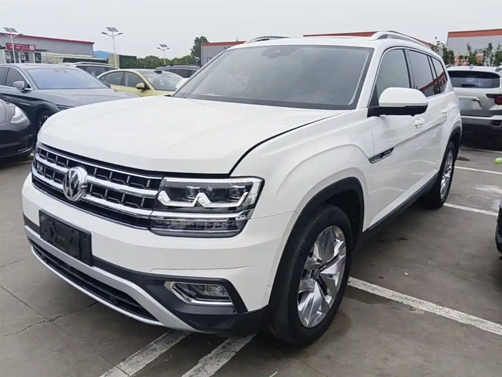 Volkswagen Teramont 2020 Facelift 530 V6 4WD Flagship Edition — фото 2