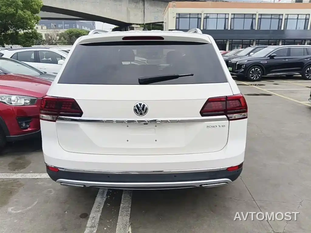 Volkswagen Teramont 2020 Facelift 530 V6 4WD Flagship Edition — фото 6
