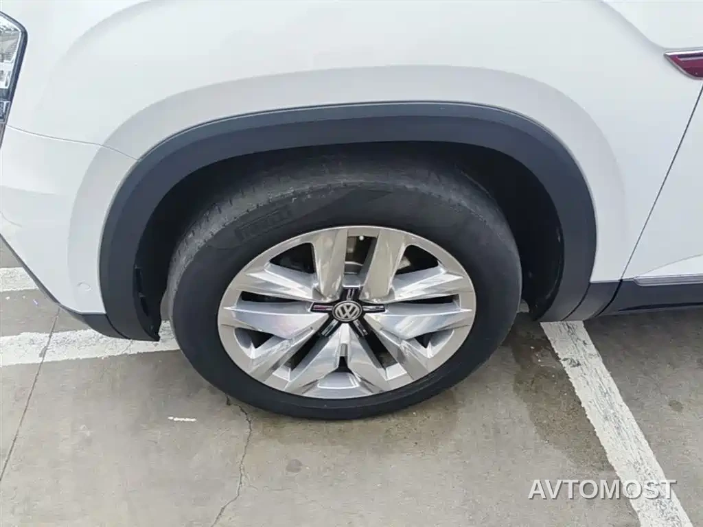 Volkswagen Teramont 2020 Facelift 530 V6 4WD Flagship Edition — фото 23