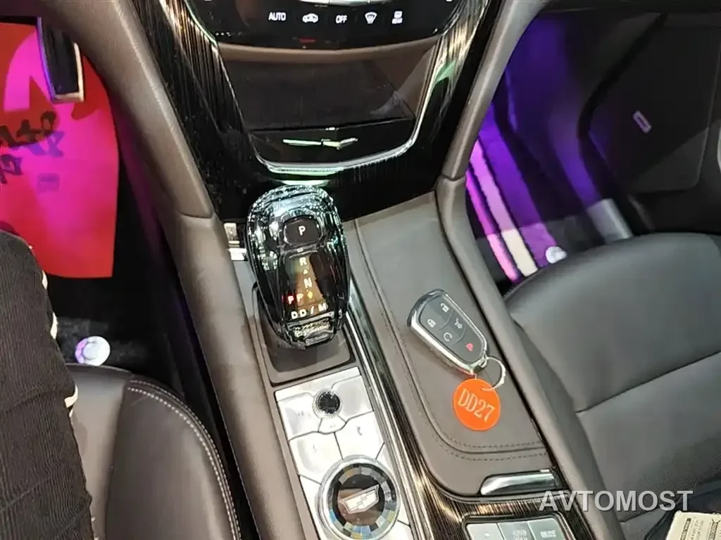 Cadillac XT6 2022 2.0T 6-Seater 4WD Premium Edition — фото 12