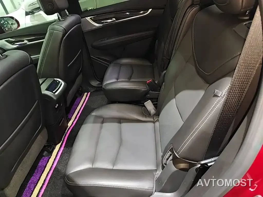 Cadillac XT6 2022 2.0T 6-Seater 4WD Premium Edition — фото 15