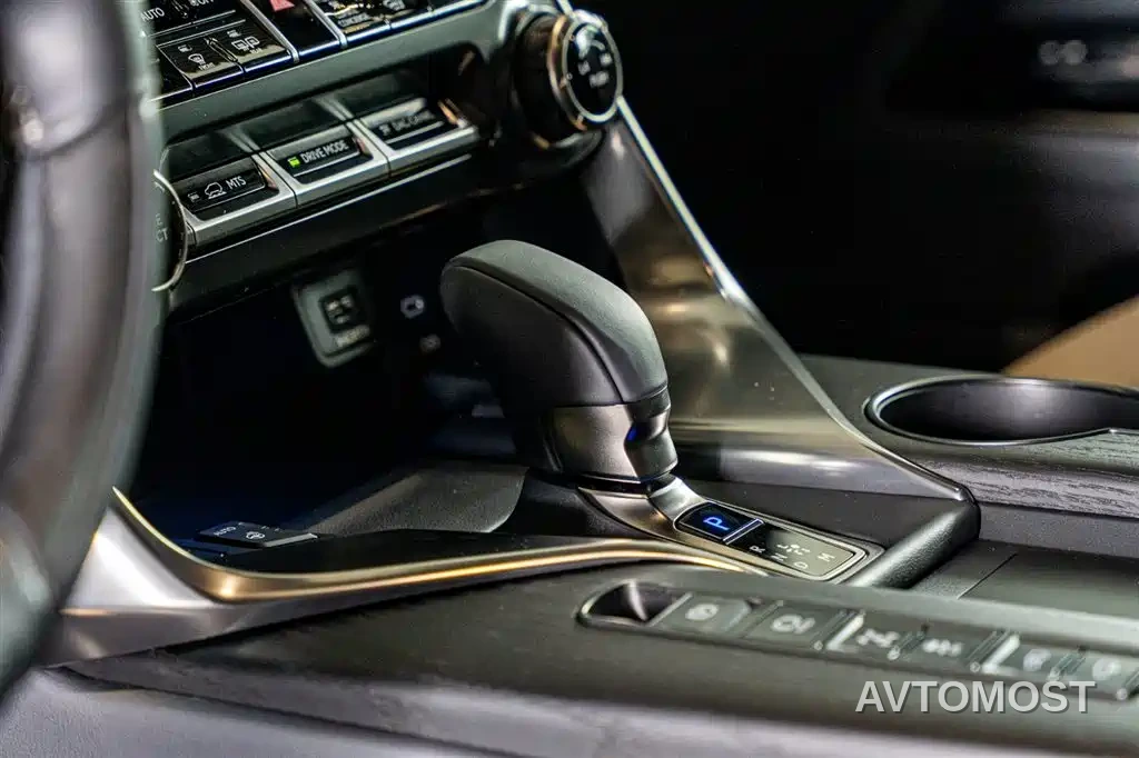 Lexus LX 2025 700h OVERTRAIL Frontier Edition — фото 9