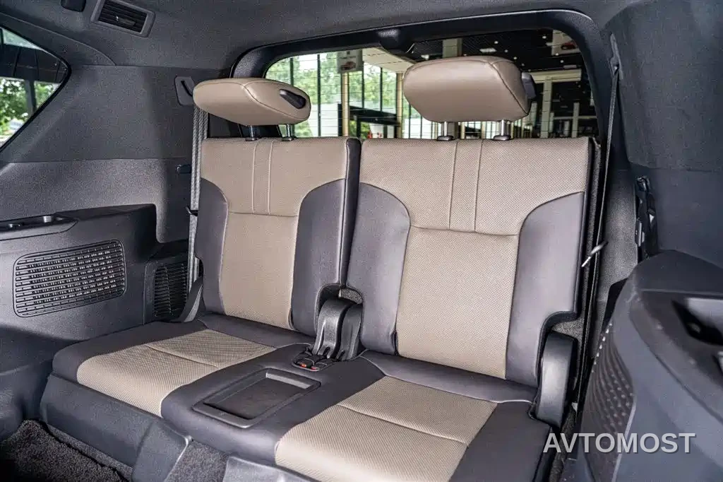 Lexus LX 2025 700h OVERTRAIL Frontier Edition — фото 10